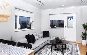 Charming Akureyri 3BD Apartment with Fjord Views - Akureyri, Iceland