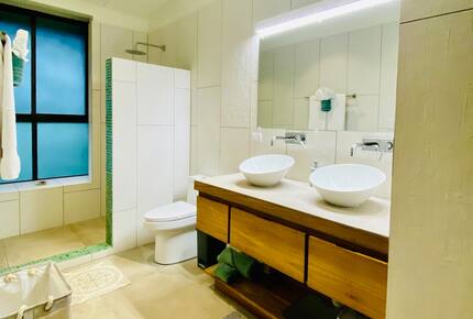 Jungle Charm Near the Coast - Playas del Coco, Costa Rica