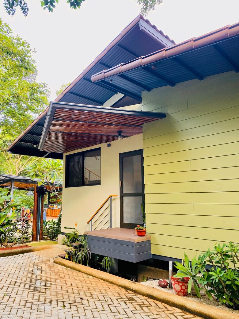 Jungle Charm Near the Coast - Playas del Coco, Costa Rica