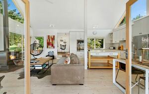 Nafplio | A Sophisticated Vineyard Escape in Red Hill South - Red Hill South, Australia