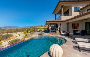Sophisticated Villa with Panoramic Views & Resort Amenities - San Jose del Cabo, Mexico