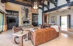 Sophisticated Villa with Panoramic Views & Resort Amenities - San Jose del Cabo, Mexico