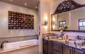 Sophisticated Villa with Panoramic Views & Resort Amenities - San Jose del Cabo, Mexico