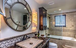 Sophisticated Villa with Panoramic Views & Resort Amenities - San Jose del Cabo, Mexico