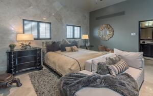 Sophisticated Villa with Panoramic Views & Resort Amenities - San Jose del Cabo, Mexico