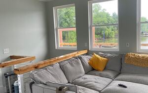 Elevated Tranquility | A Floating Escape on the Allegheny - Blawnox, Pennsylvania