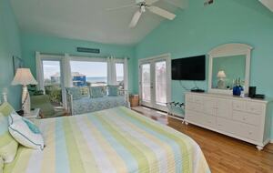 Oceanview Retreat with Private Pool & Tiki Bar - Emerald Isle, North Carolina