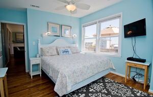 Oceanview Retreat with Private Pool & Tiki Bar - Emerald Isle, North Carolina