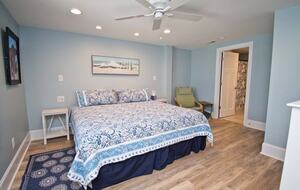 Oceanview Retreat with Private Pool & Tiki Bar - Emerald Isle, North Carolina