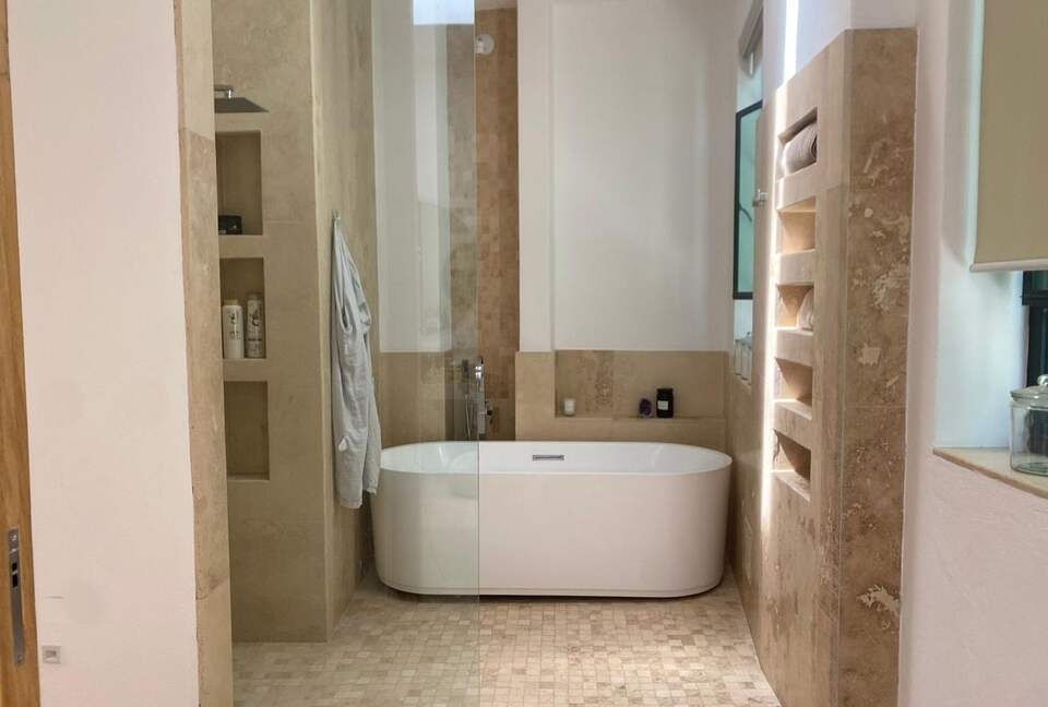 Refined Living in a Gated Colonial Retreat - San Miguel de Allende, Mexico