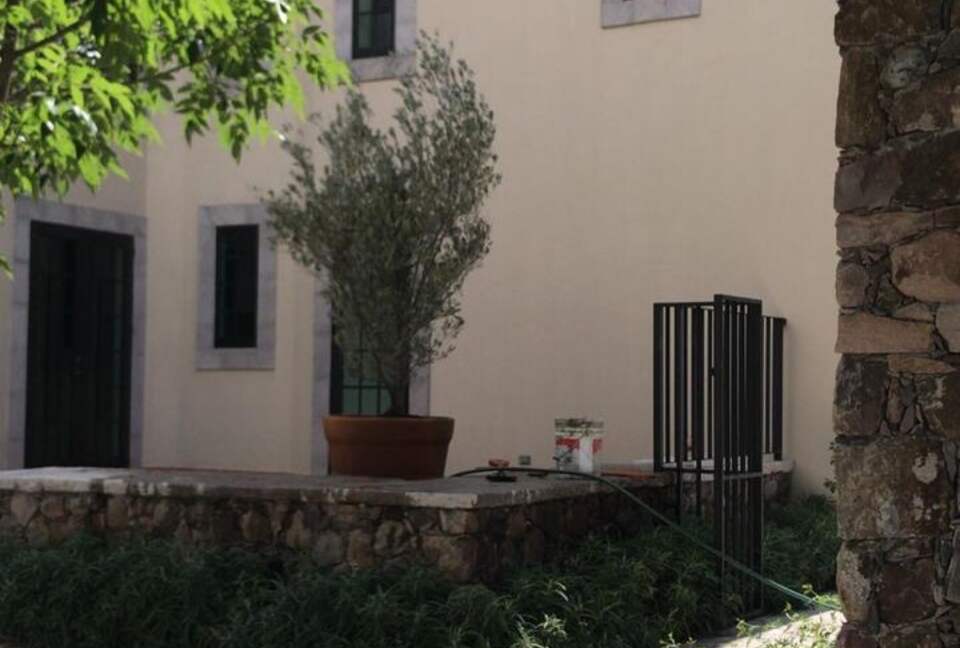 Refined Living in a Gated Colonial Retreat - San Miguel de Allende, Mexico