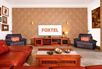 Refined Penthouse Living in the Heart of Paradise - Port Douglas, Australia