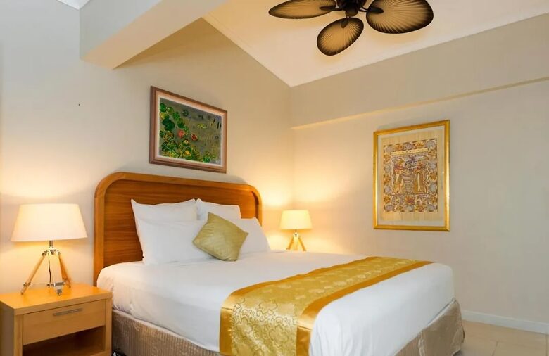 Refined Penthouse Living in the Heart of Paradise - Port Douglas, Australia