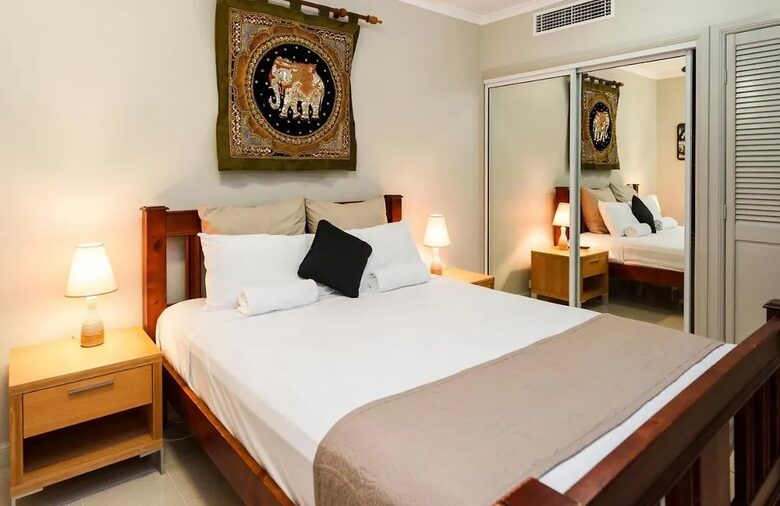 Refined Penthouse Living in the Heart of Paradise - Port Douglas, Australia