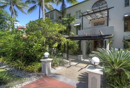 Refined Penthouse Living in the Heart of Paradise - Port Douglas, Australia