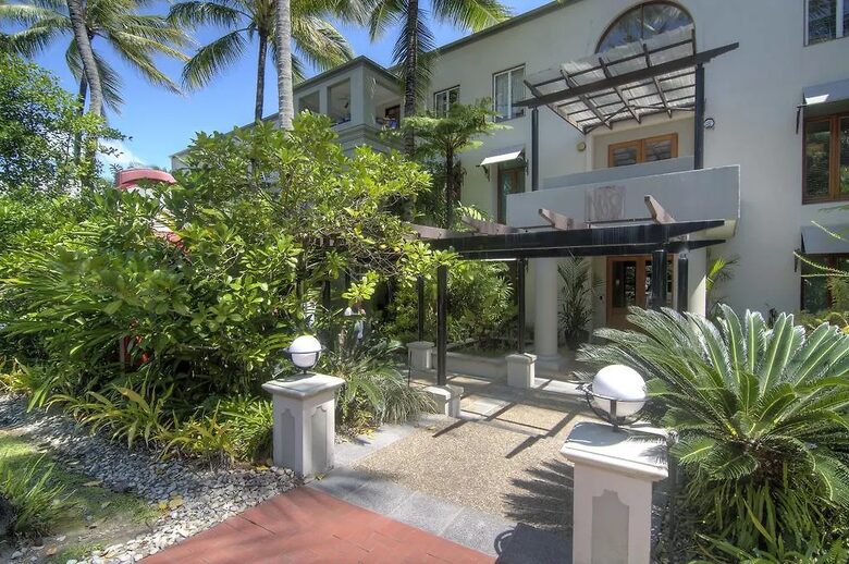 Refined Penthouse Living in the Heart of Paradise - Port Douglas, Australia