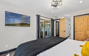 Stylish Pines Getaway with Hot Tub & Game Room - Flagstaff, Arizona