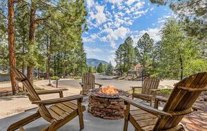 Stylish Pines Getaway with Hot Tub & Game Room - Flagstaff, Arizona
