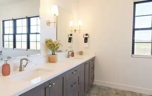 Luxurious Oasis with Pool and Mountain Views - Hurricane, Utah