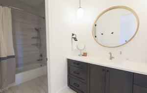 Luxurious Oasis with Pool and Mountain Views - Hurricane, Utah