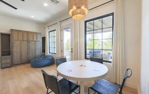 Luxurious Oasis with Pool and Mountain Views - Hurricane, Utah