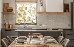 Alpine Elegance | Ski-In/Ski-Out with Private Hot Tub - Big Sky, Montana