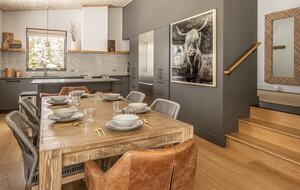 Alpine Elegance | Ski-In/Ski-Out with Private Hot Tub - Big Sky, Montana