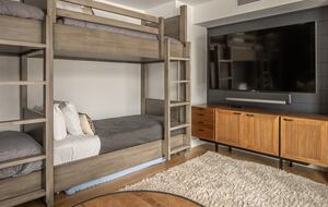 Alpine Elegance | Ski-In/Ski-Out with Private Hot Tub - Big Sky, Montana