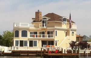A Bayfront Sanctuary in Ortley Beach / Lavallette - Seaside Heights, New Jersey