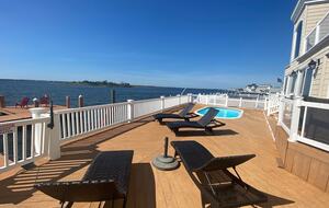 A Bayfront Sanctuary in Ortley Beach / Lavallette - Seaside Heights, New Jersey
