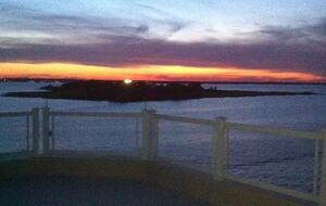 A Bayfront Sanctuary in Ortley Beach / Lavallette - Seaside Heights, New Jersey