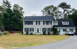 Cape Cod Comfort | Walk to the Beach - Monument Beach, Massachusetts