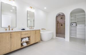 Waterfront Elegance on Anna Maria Island - Anna Maria, Florida