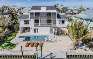 Waterfront Elegance on Anna Maria Island - Anna Maria, Florida