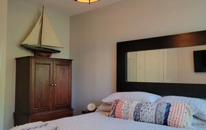 Elegant Townhome with Rooftop Retreat & Beach Access - New Buffalo, Michigan