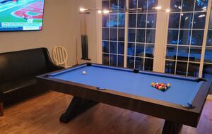 Elegant Townhome with Rooftop Retreat & Beach Access - New Buffalo, Michigan