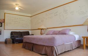 Artful Elegance in Morelos - Yautepec, Mexico