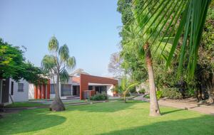 Artful Elegance in Morelos - Yautepec, Mexico