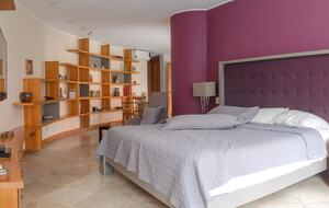 Artful Elegance in Morelos - Yautepec, Mexico