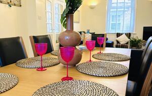 Modern Coastal Living Steps from Filey Beach - Filey, United Kingdom