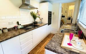 Modern Coastal Living Steps from Filey Beach - Filey, United Kingdom