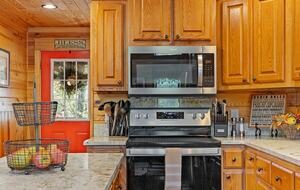 Tranquility Among the Trees in Hochatown - Broken Bow, Oklahoma