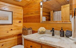 Tranquility Among the Trees in Hochatown - Broken Bow, Oklahoma