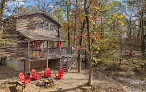 Tranquility Among the Trees in Hochatown - Broken Bow, Oklahoma