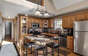 Elevated Mountain Hideaway Overlooking Holiday Valley - Ellicottville, New York