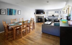 Stylish Magnolia Townhouse Near Discovery Park - Seattle, Washington