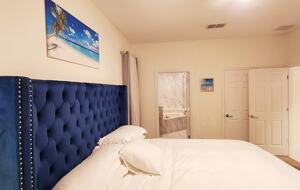 Upscale Davenport Oasis | Minutes from Disney - Davenport, Florida