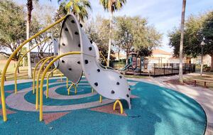 Upscale Davenport Oasis | Minutes from Disney - Davenport, Florida