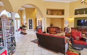 Upscale Davenport Oasis | Minutes from Disney - Davenport, Florida