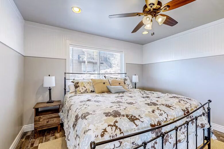 Refined Retreat Overlooking Bear Lake - Garden City, Utah